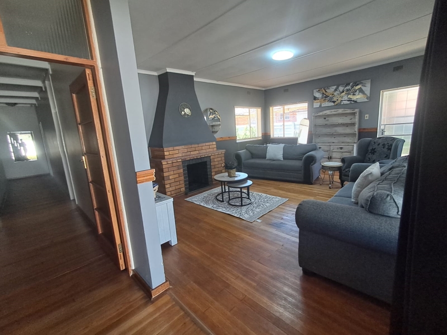 To Let 4 Bedroom Property for Rent in Bedelia Free State